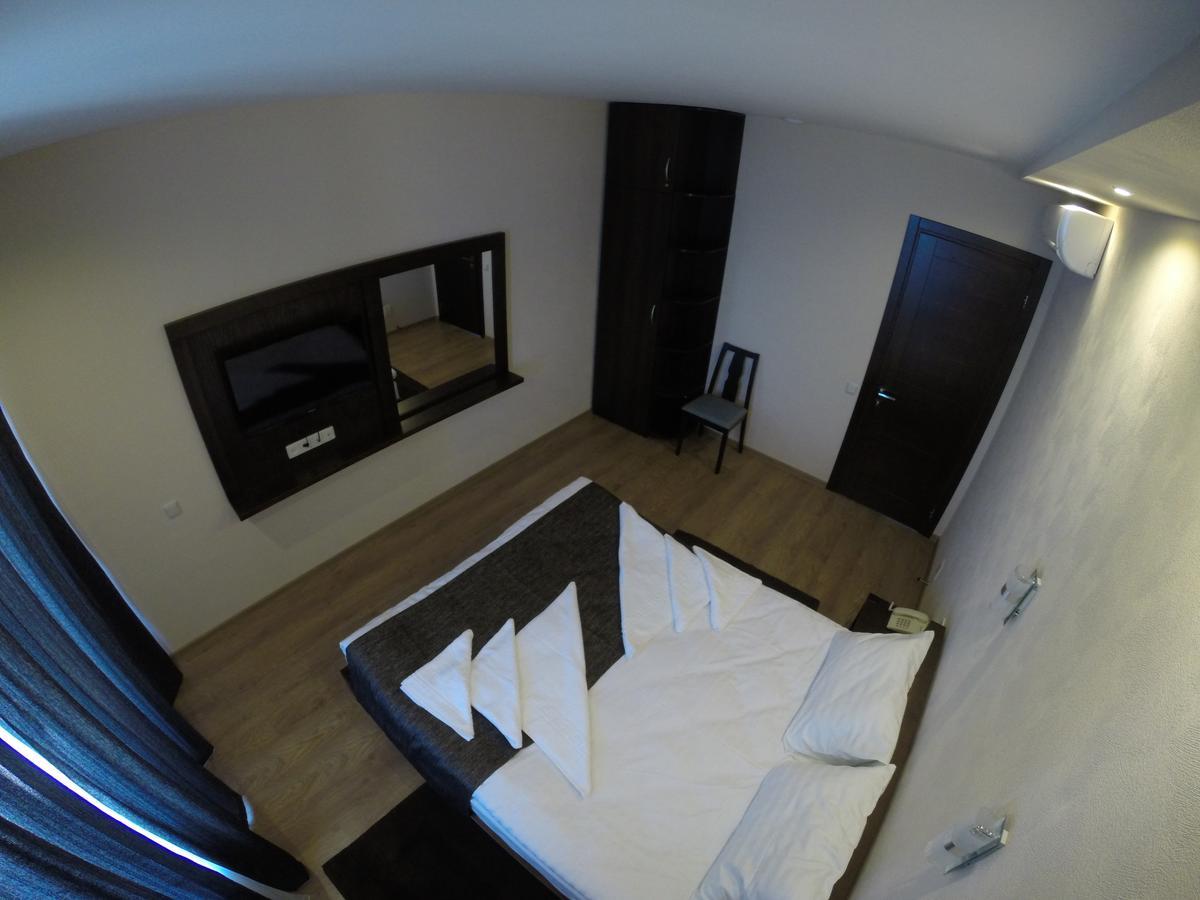 Viro Hotel Csornomorszk Kültér fotó