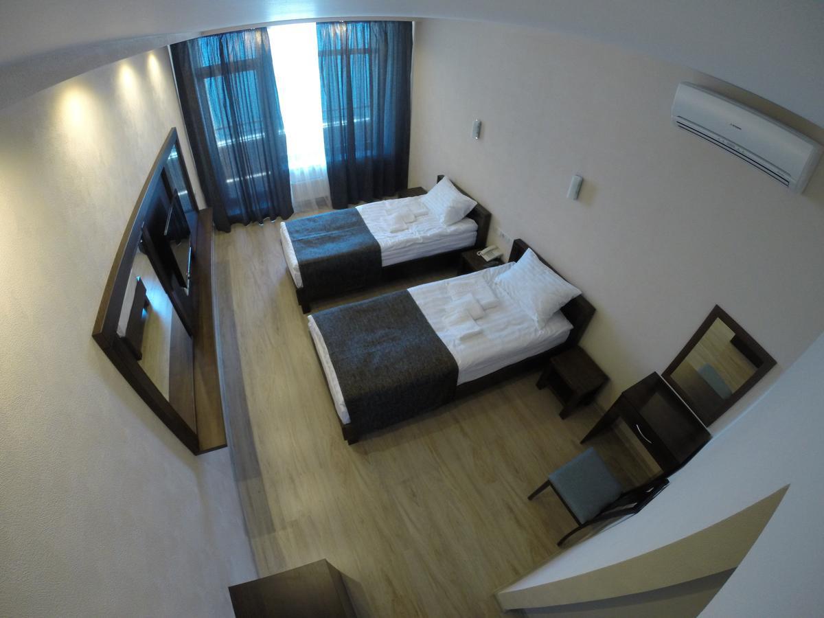 Viro Hotel Csornomorszk Kültér fotó